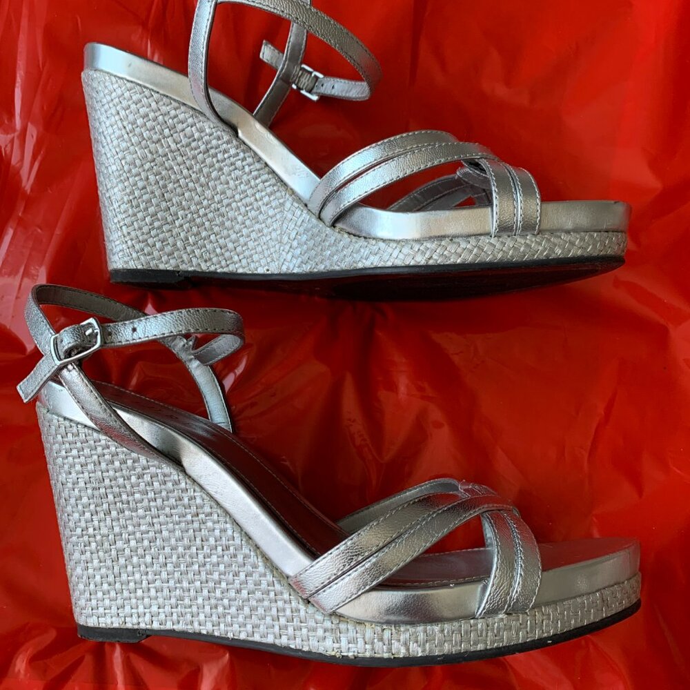 Ralph Lauren Silver Woven Wedges like new condition Size 8M